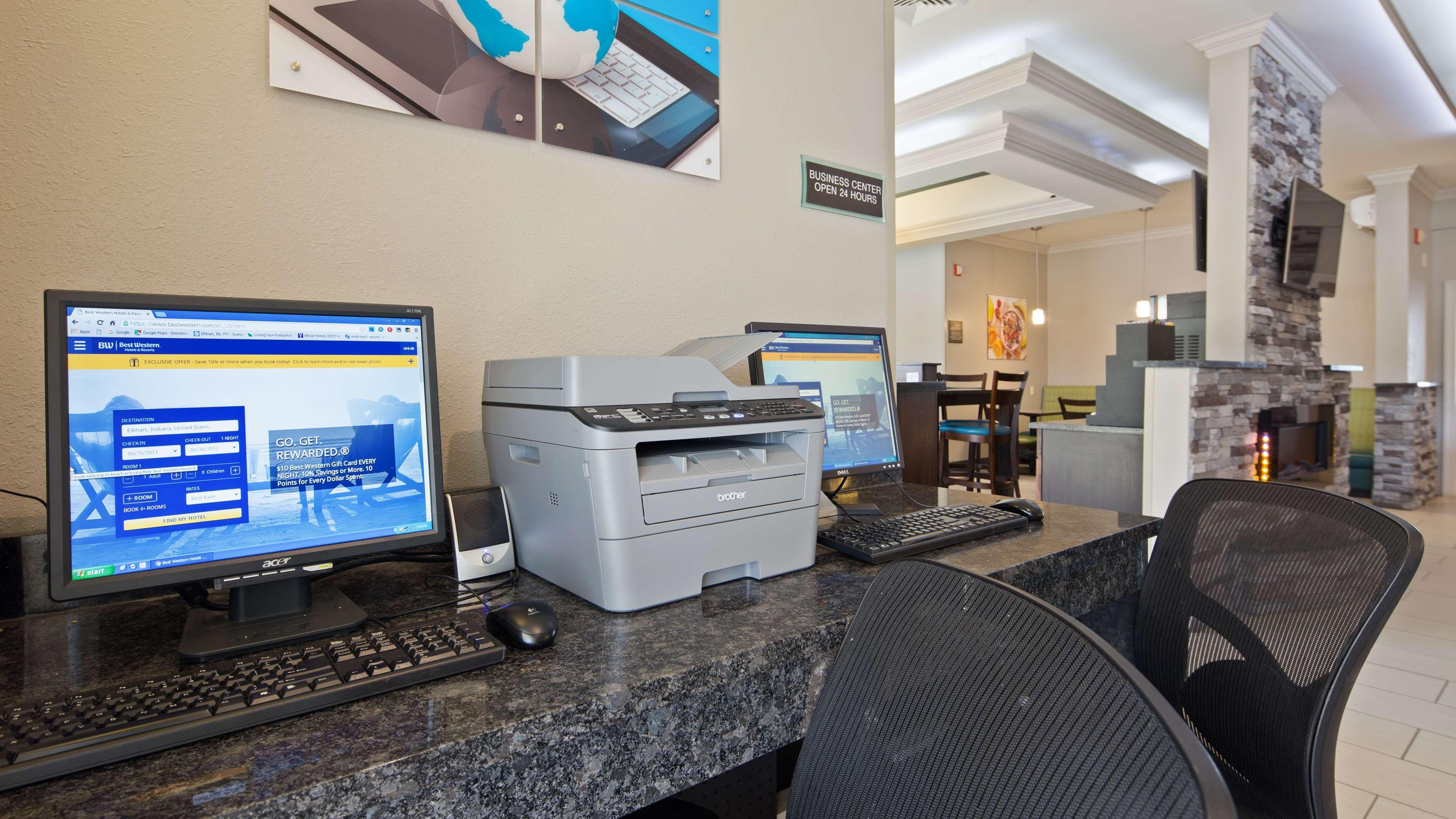 Best Western Elkhart Inn & Suites Екстериор снимка
